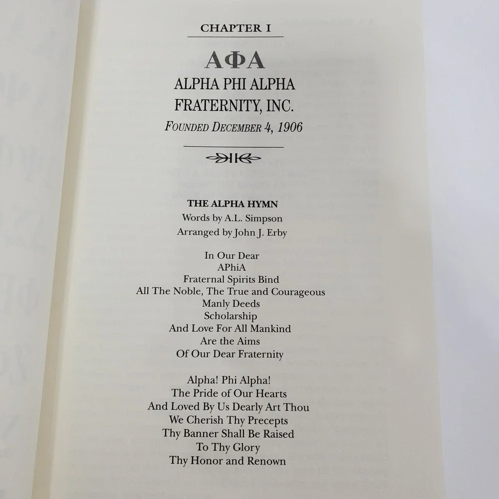 Divine Nine History of African American Fraternities & Sororities Lawrence Ross‎